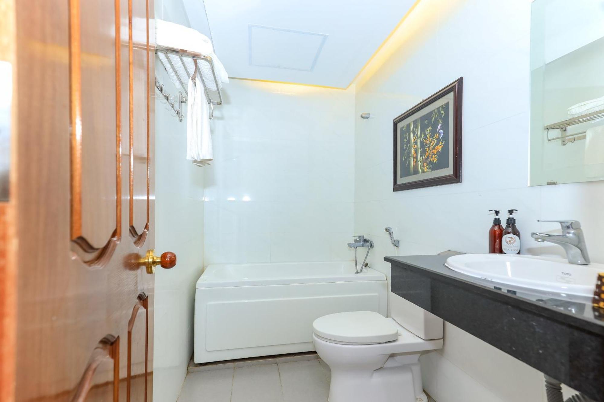 Paradis Hotel Куи Нхон Екстериор снимка